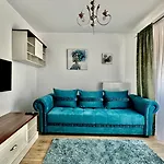 4friendscoresibrasov Blue