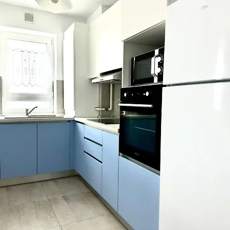 Apartment 4friendscoresibrasov Blue Brasov