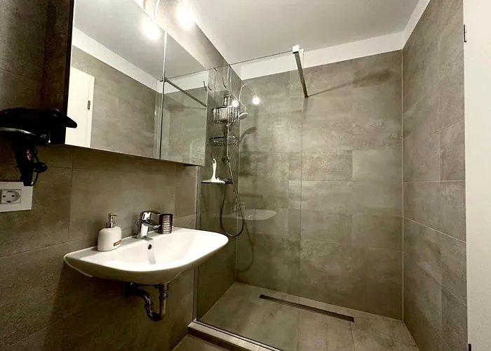 4friendscoresibrasov Blue Apartment *